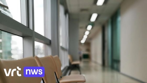Minderjarige moet toch naar gesloten instelling nadat jeugdrechter hem onder voorwaarden heeft vrijgelaten door plaatsgebrek