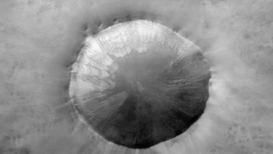 The Patterns Inside A Mars Crater