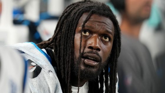 Sources: Panthers releasing pass rusher Jadeveon Clowney