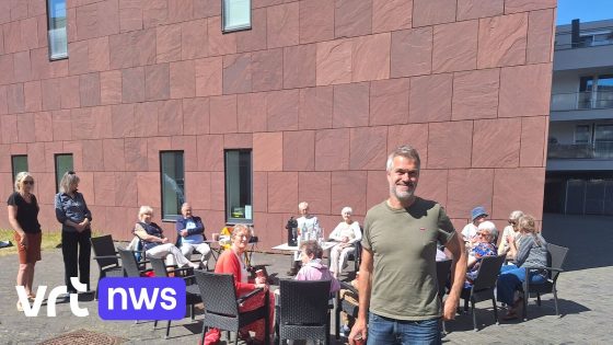 Politie ontruimt kunstwerken Pieter Janssens op Stapelhuisplein Leuven na gedwongen uitzetting