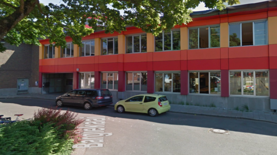 Nadat een leerling een andere “scheef had bekeken”: politie moet tussenbeide komen na vechtpartij op Gentse school (Gent)