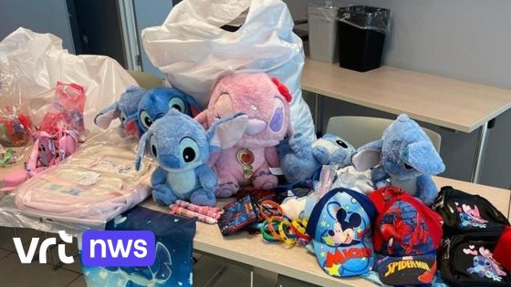 Politie neemt ruim 700 namaakgoederen in beslag op Havenfeesten Blankenberge: "Vaak van Chinese sites"