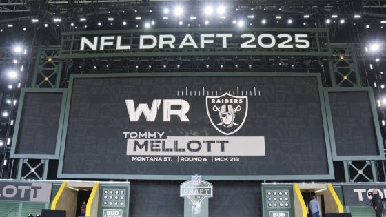 Raiders see sixth-rounder Tommy Mellott as "unique guy," won't "pigeonhole" his role