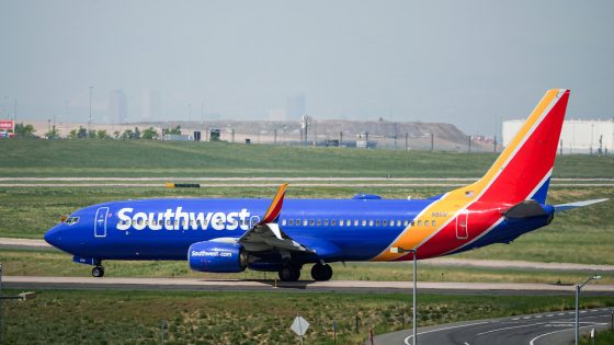 Southwest plane struck by lightning amid Memorial Day weekend storms
