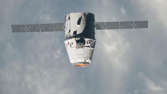 SpaceX spacecraft reenters Earth’s atmosphere triggering sonic boom – NBC Los Angeles