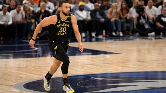 Sources: Stephen Curry (hamstring) set to miss at least a week