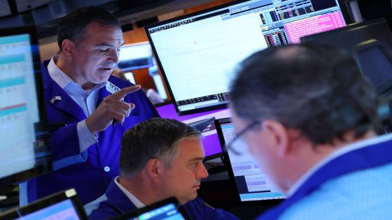 Stocks Jump After Trump Postpones EU Tariffs; Tesla, Nvidia, Apple Pace Big-Tech Surge