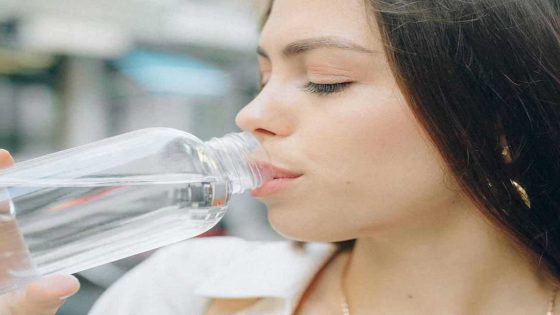 Kraantjeswater is gigantisch veel goedkoper dan water in flessen, maar er is één groot probleem