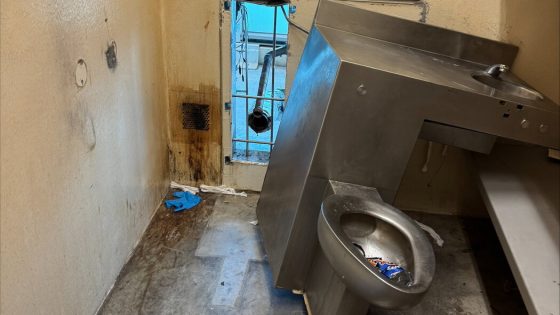 10 New Orleans Inmates Escape Jail Through Cell Wall Where Toilet Was Removed
