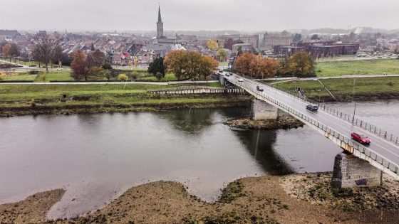 Tientallen kilometers vanuit Nederlands-Limburg omrijden naar Maaseik: het ‘kan niet anders’ maar provincie wil werkzaamheden verkorten