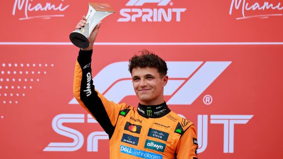 2025 Miami GP Sprint: Verstappen hits Antonelli in pit stop mix-up