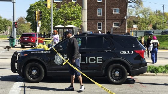 Residents jump from windows during Milwaukee apartment fire that kills 4
