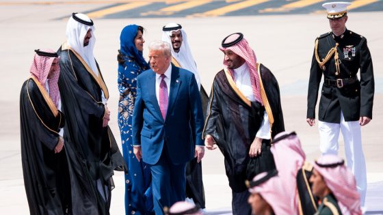 A Lavish Welcome for Trump in Saudi Arabia, and a Standoff at the Library of Congress - The New York Times