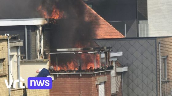 Twee flats onbewoonbaar na appartementsbrand in De Panne