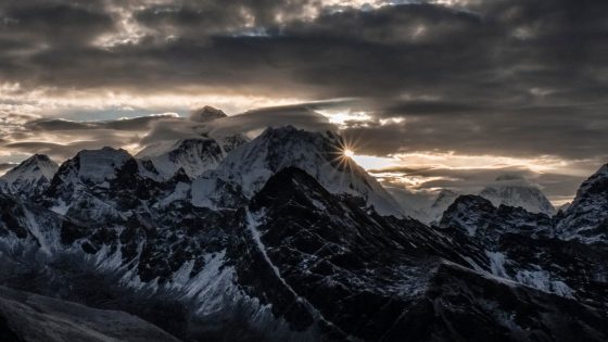 U.S. climber who survived brain tumor dies trying to scale world's fifth-highest mountain