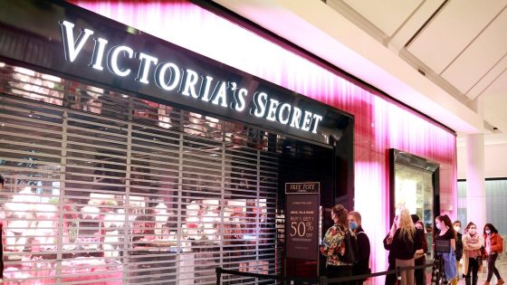 Victoria's Secret takes down U.S. website after "security incident"