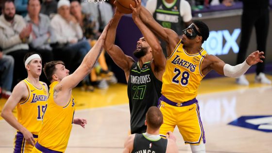 Wolves eliminate Lakers with 103-96 win in Game 5 of NBA Playoffs