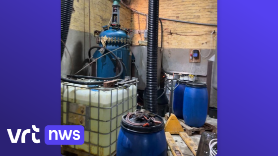 2 Nederlanders aangehouden na vondst van drugslab in verlaten boerderij in Geel