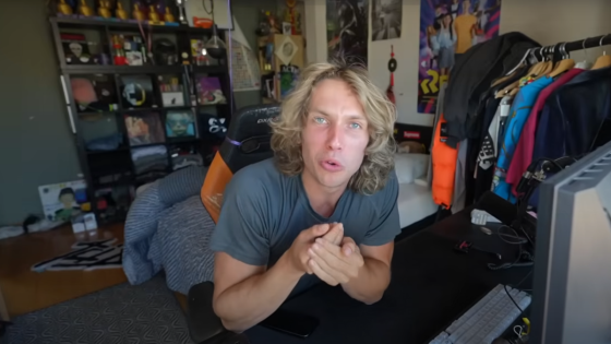 Acid publiceert opnieuw video op Youtube-kanaal, anderhalve maand na opgelegd verbod: “I’m back, baby!”