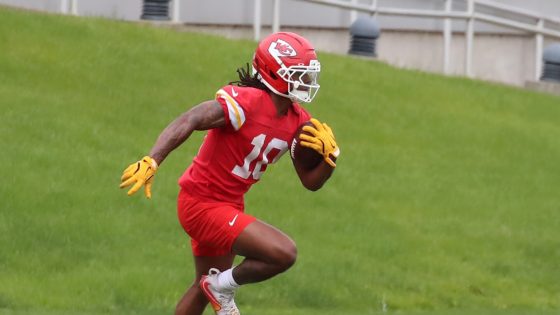 Andy Reid: Isiah Pacheco put on "good weight" this offseason, looks tremendous