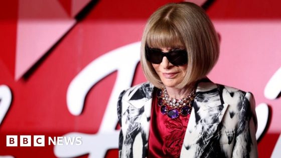 Anna Wintour steps back as US Vogue's editor-in-chief