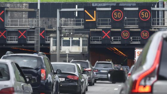 Twee uur aanschuiven voor Kennedytunnel in Antwerpen, “we waarschuwden er al een hele poos voor”
