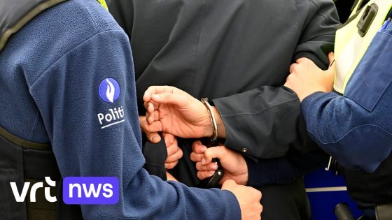 Antwerpse politie controleert horecazaken op het Kiel: 22 bestuurlijke aanhoudingen