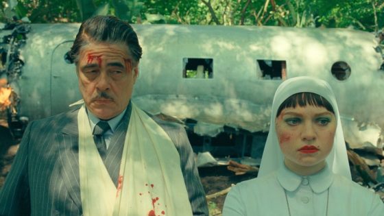 Benicio Del Toro Was Stopped By TSA Over 'Phoenician Scheme' Script