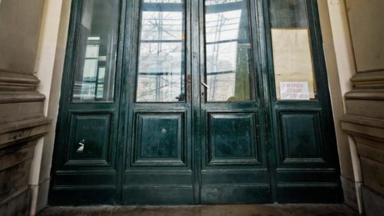 ASSISEN. Ouders krijgen 22 en 20 jaar cel voor marteling baby met dood als gevolg (Brussel)