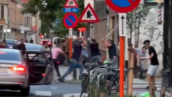 Zware vechtpartij op straat in Gent: 29-jarige man in levensgevaar, vier twintigers gearresteerd