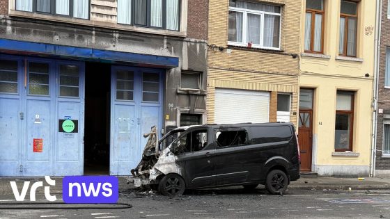 Auto in brand gestoken in Antwerpse Seefhoek
