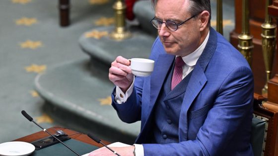 De Wever krijgt een goed rapport (voor Frans)