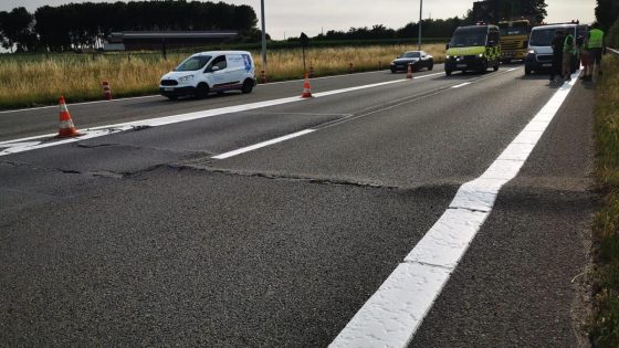 Omhooggekomen wegdek op E313 in Diepenbeek zorgt voor file