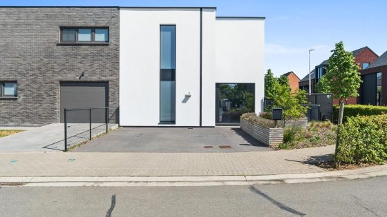 Huizenjacht in Limburg. Hoeveel betaal je voor een energiezuinige woning op een rustige locatie?
