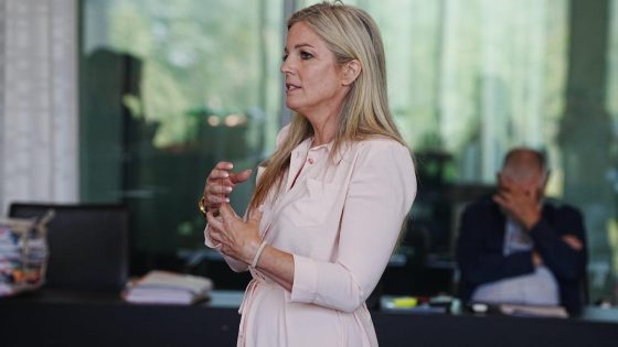 Ex-miss Eveline Hoste schuldig verklaard in zaak rond misbruik van vertrouwen van ex-man Bjorn De Wilde: geen celstraf, wel schadevergoeding
