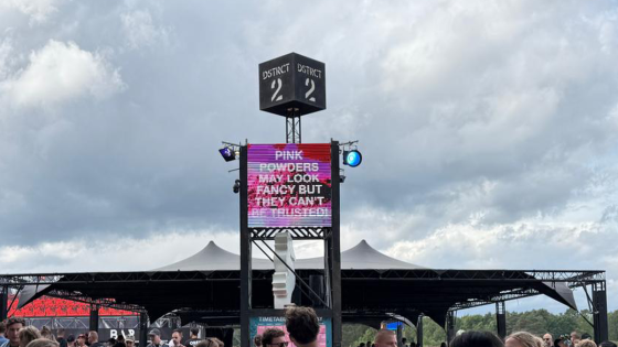 Extrema Outdoor waarschuwt voor ‘pink powder’ op het festival: “Gevaarlijke combinatie van drugs”