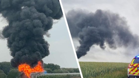Grote brand op plantage in Borlo veroorzaakt gigantische zwarte rookpluim