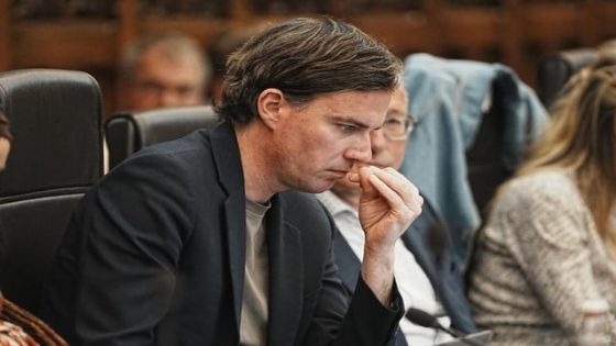 “Politie-interventie bij krijtboodschap ‘Free Palestine’ was niet nodig”, zegt Mathias De Clercq