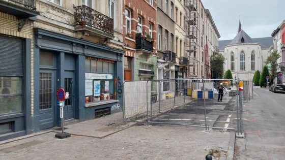 Bewoners zien na zeven maanden eindelijk weer zon na verwijderen containers