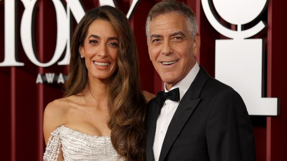 Tony Awards 2025 Red Carpet Photos: Looks From Broadway’s Biggest Night