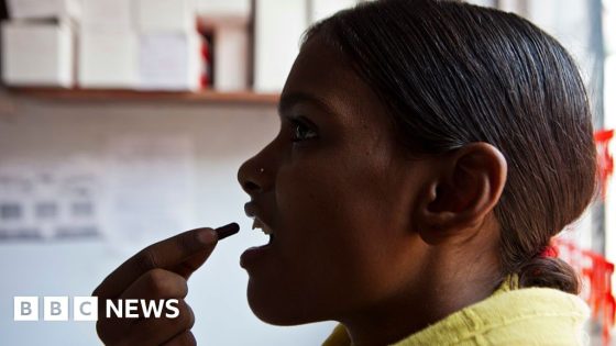 Superbugs thrive as access to antibiotics fails in India
