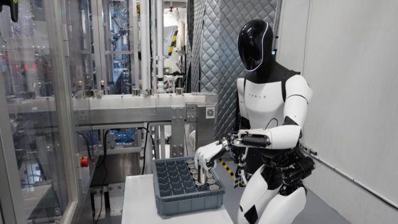 Tesla's head of Optimus humanoid robot leaves the '$25 trillion' product behind