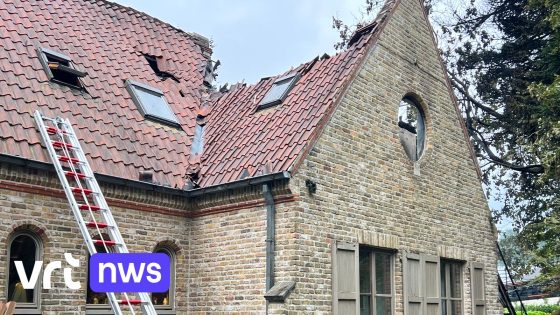 Woning in Torhout brandt uit na werken met gasbrander in tuin