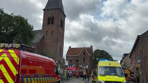 Een persoon overleden, tweede slachtoffer wordt gereanimeerd na brand in voormalige pastorie Haasrode