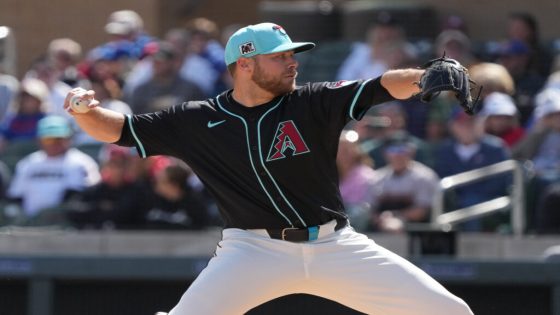 The Opener: Burnes, Yankees, Blackburn