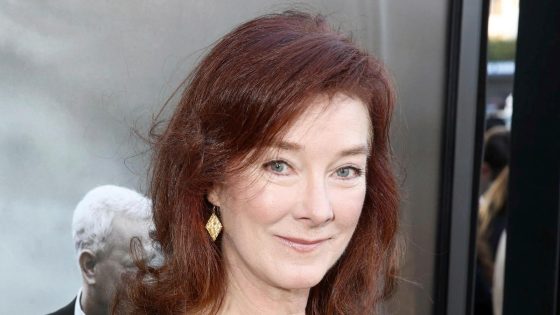 Actress Valerie Mahaffey dies after cancer battle, publicist says