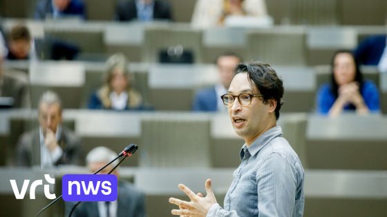Vlaams Parlementslid Fourat Ben Chikha (Groen) dient een klacht in tegen collega Stefaan Sintobin (Vlaams Belang)