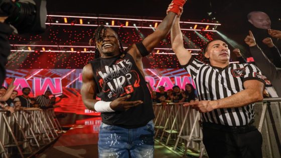 R-Truth receives outpouring of support from WWE stars after release