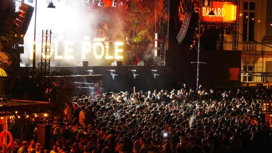 17 vechtpartijen op Gentse Feesten, 1 persoon even buiten bewustzijn: “Drukste avond tot nu toe” - Nieuwsblad