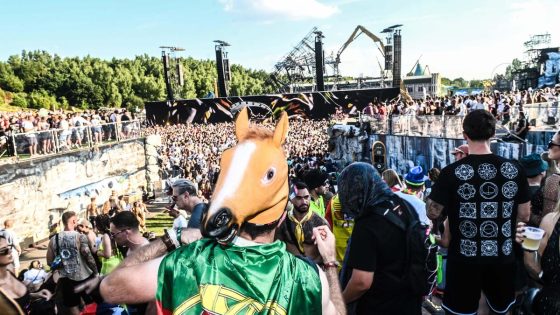 180 festivalgangers met drugs betrapt op Tomorrowland, 27-jarige Belg verdacht van verkrachting